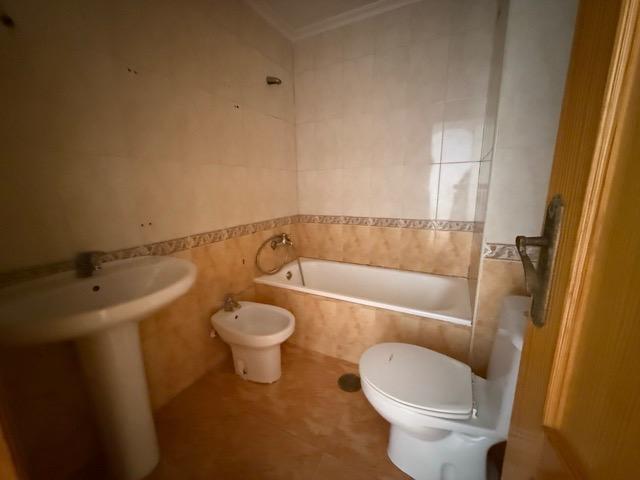 2 Bed, 1 Bath, ApartmentFor Sale, Torrevieja, Alicante