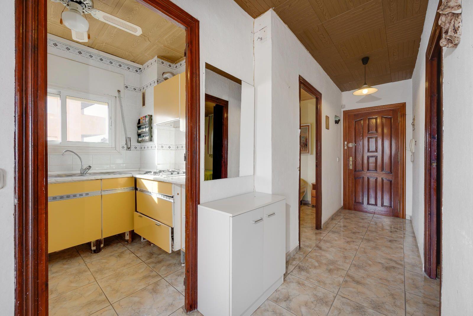 2 Bed, 1 Bath, ApartmentFor Sale, Guardamar Del Segura, Alicante