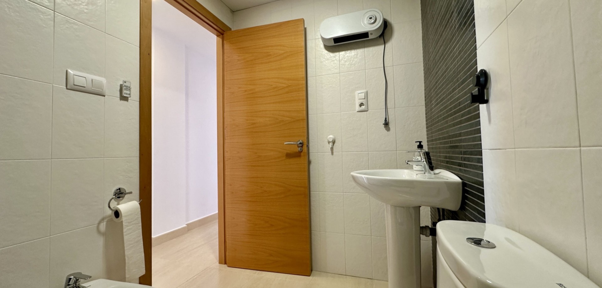 3 Bed, 2 Bath, ApartmentFor Sale, San Miguel de Salinas, Alicante