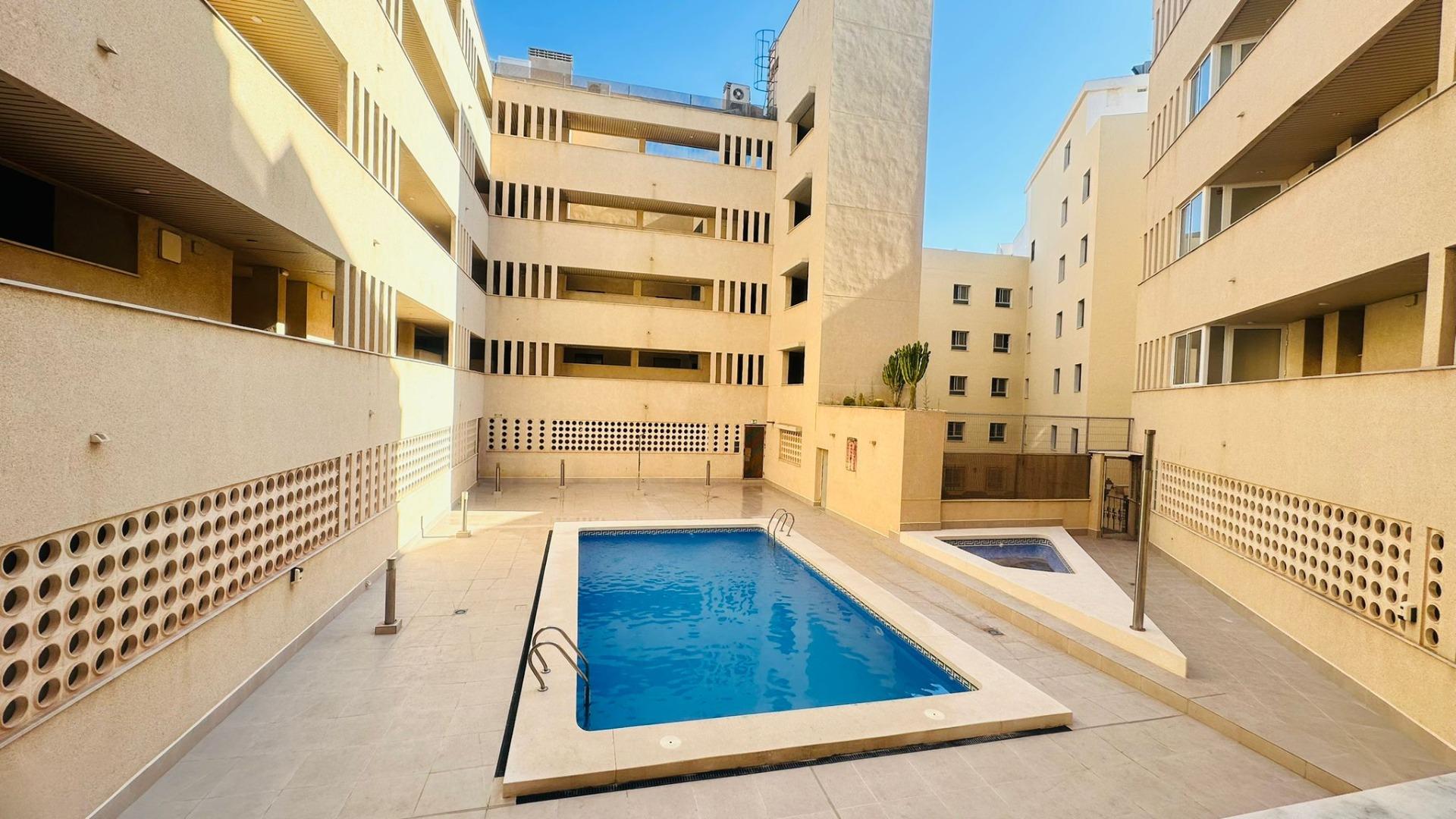 2 Bed, 2 Bath, ApartmentFor Sale, Torrevieja, Alicante
