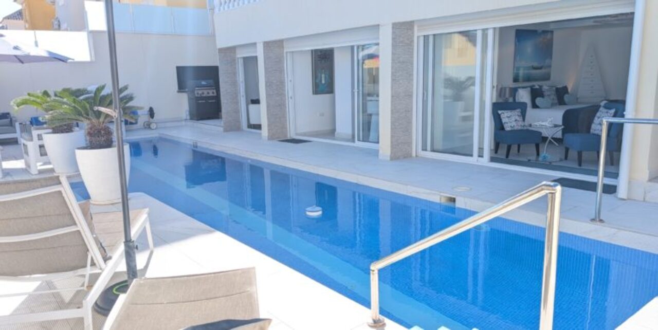 3 Bed, 2 Bath, HouseFor Sale, Villamartin, Alicante
