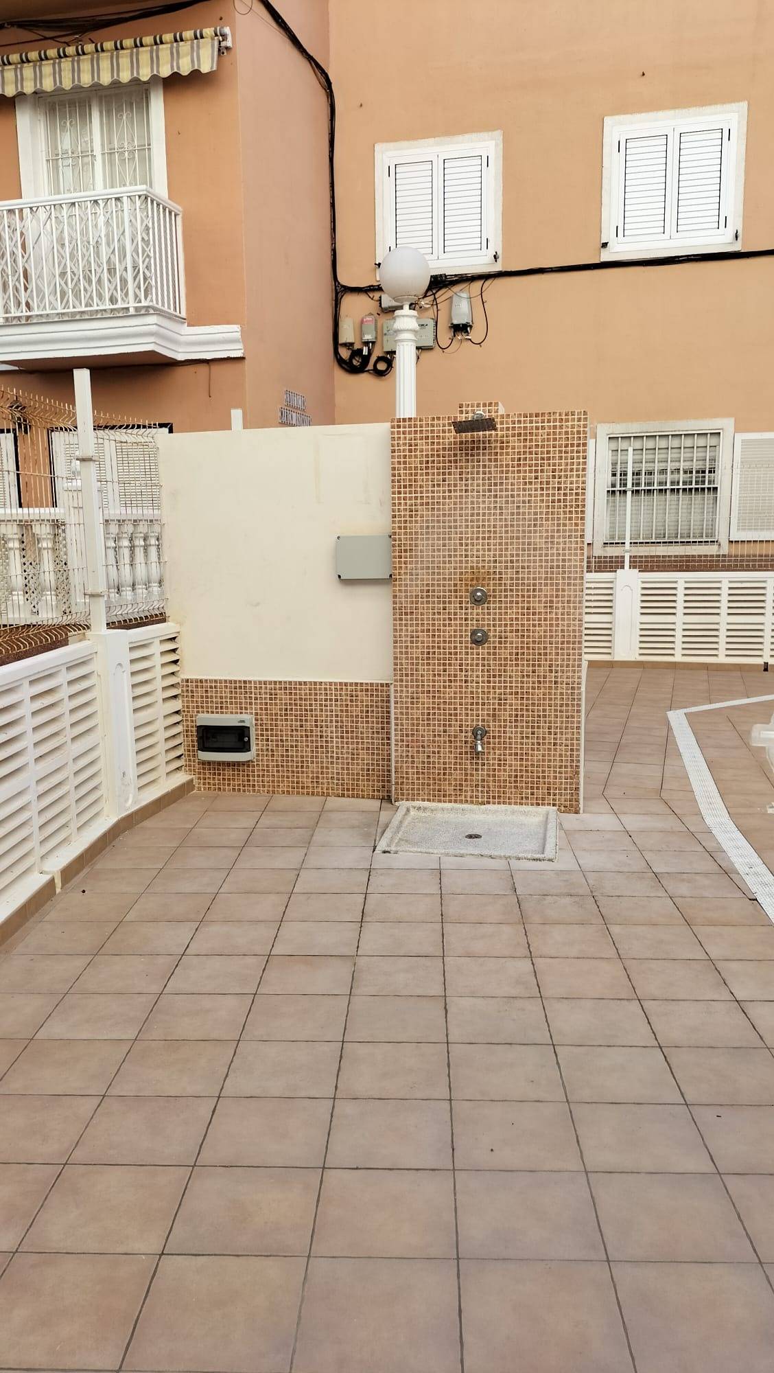2 Bed, 1 Bath, ApartmentFor Sale, Torrevieja, Alicante