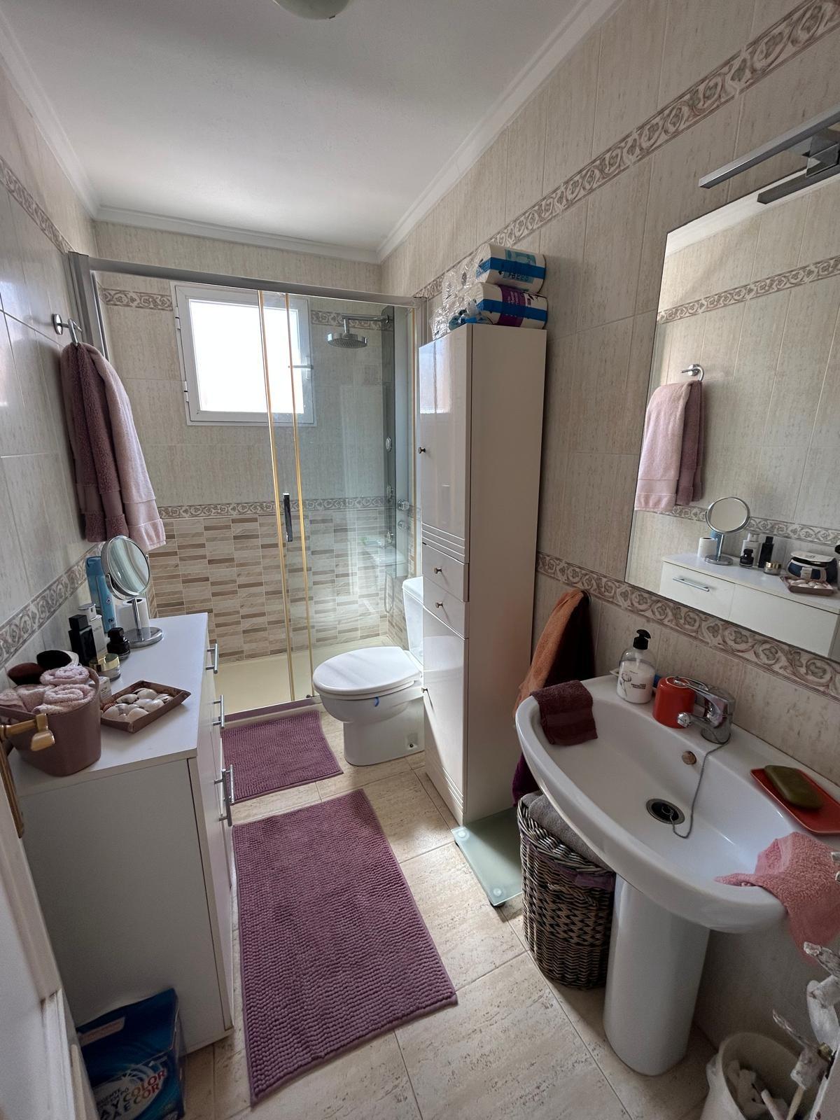 2 Bed, 1 Bath, HouseFor Sale, Torrevieja, Alicante