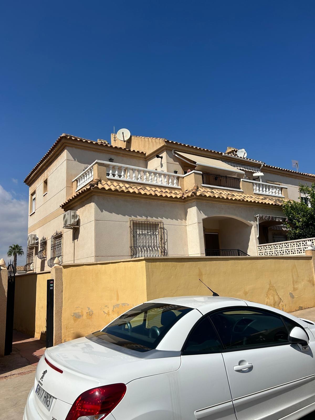 2 Bed, 1 Bath, HouseFor Sale, Torrevieja, Alicante