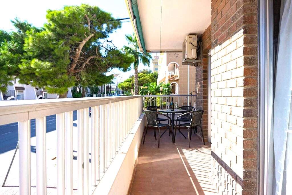 2 Bed, 1 Bath, ApartmentFor Sale, Punta Prima, Alicante