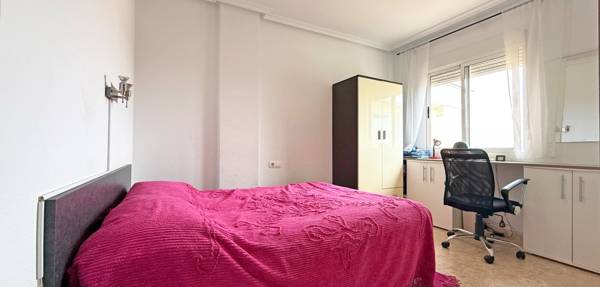 2 Bed, 1 Bath, ApartmentFor Sale, Torrevieja, Alicante