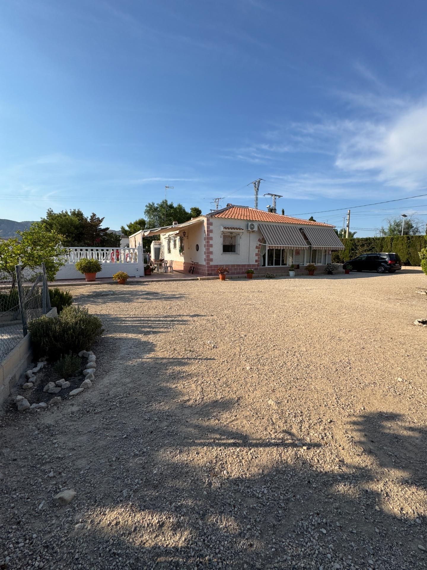 4 Bed, 3 Bath, HouseFor Sale, Albatera, Alicante