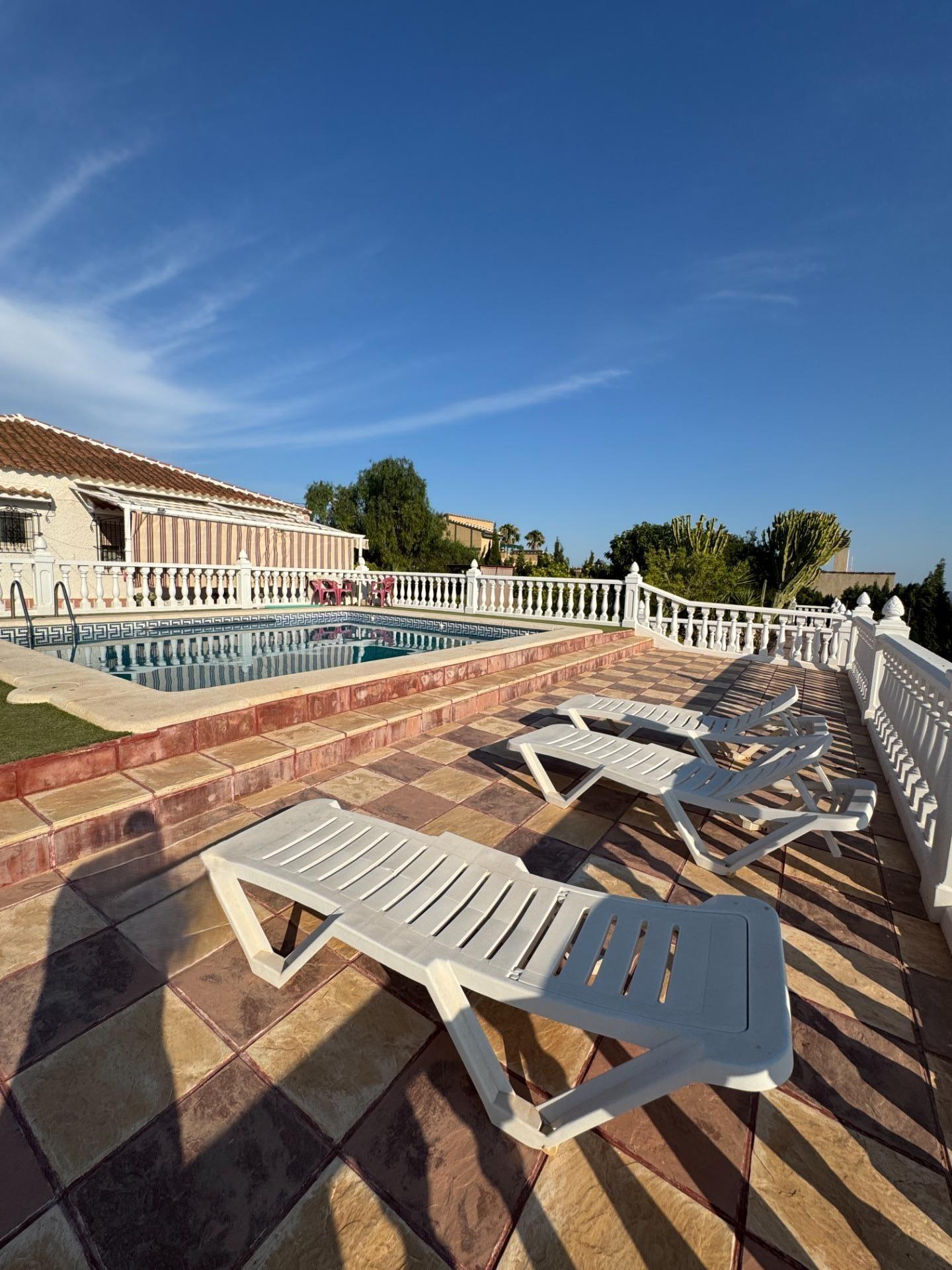 4 Bed, 3 Bath, HouseFor Sale, Albatera, Alicante