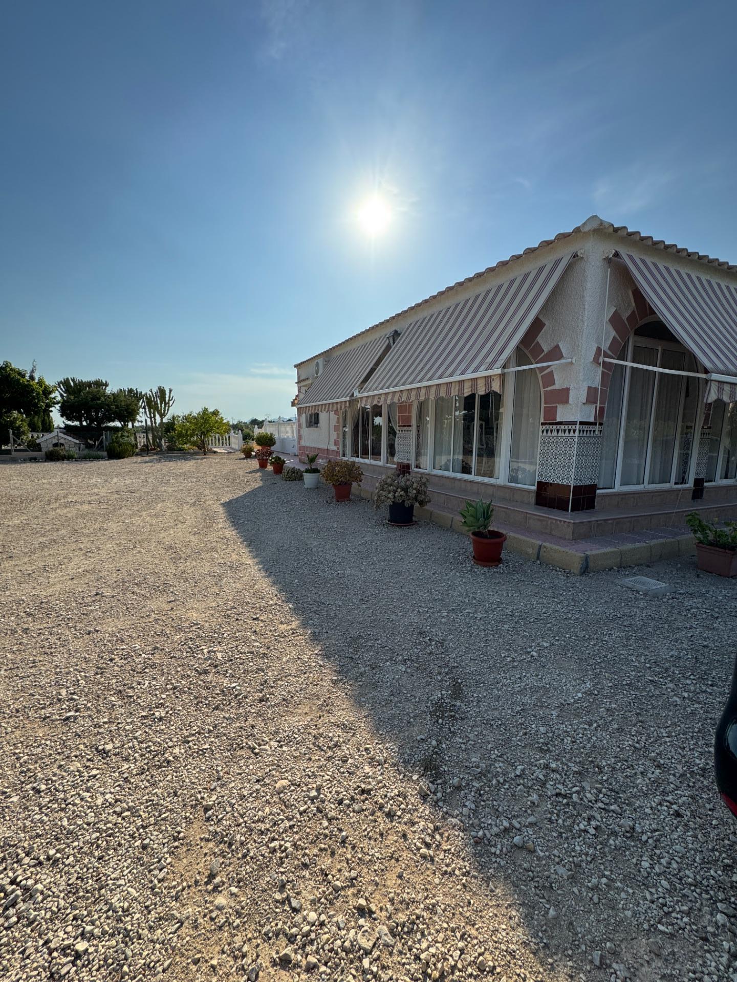 4 Bed, 3 Bath, HouseFor Sale, Albatera, Alicante