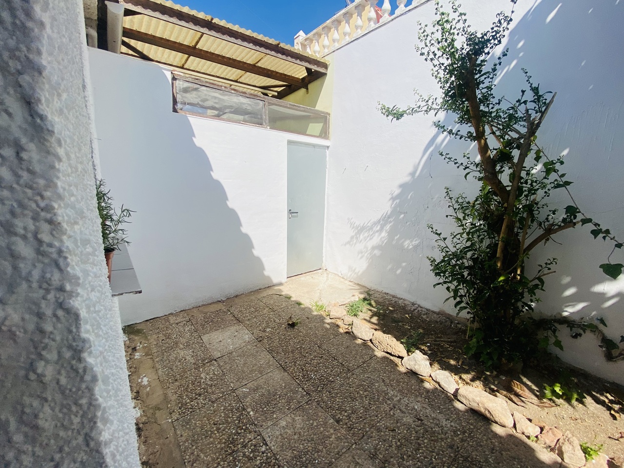 2 Bed, 1 Bath, HouseFor Sale, Playa Flamenca, Alicante