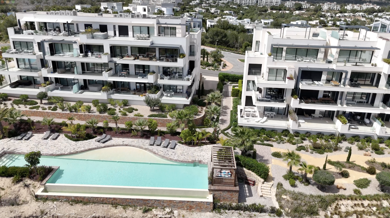 2 Bed, 3 Bath, ApartmentFor Sale, Las Colinas Golf, Alicante