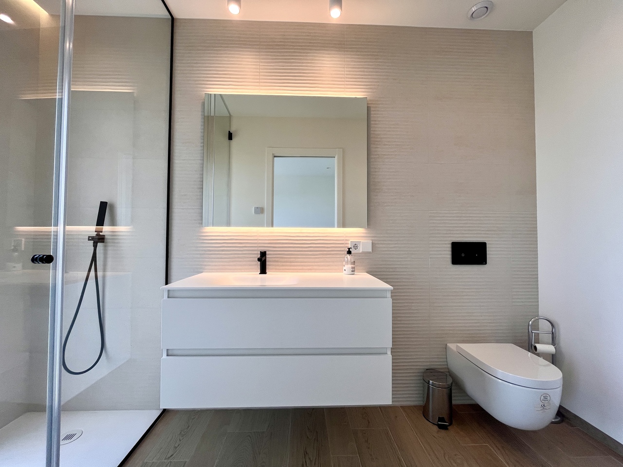 2 Bed, 3 Bath, ApartmentFor Sale, Las Colinas Golf, Alicante