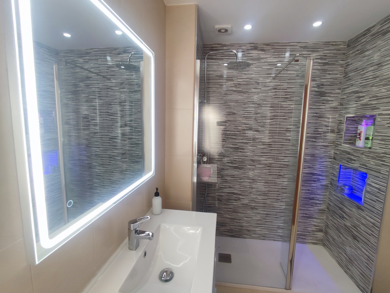 2 Bed, 1 Bath, ApartmentFor Sale, Hacienda Riquelme Golf Resort, Murcia