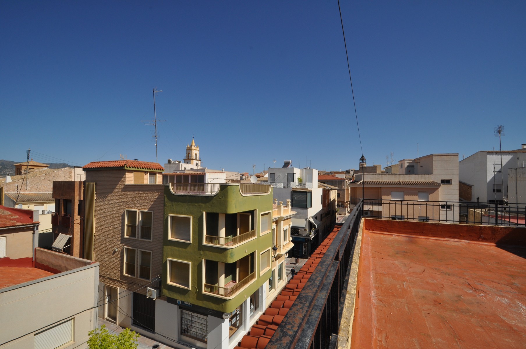 5 Bed, 2 Bath, ApartmentFor Sale, Pinoso, Alicante