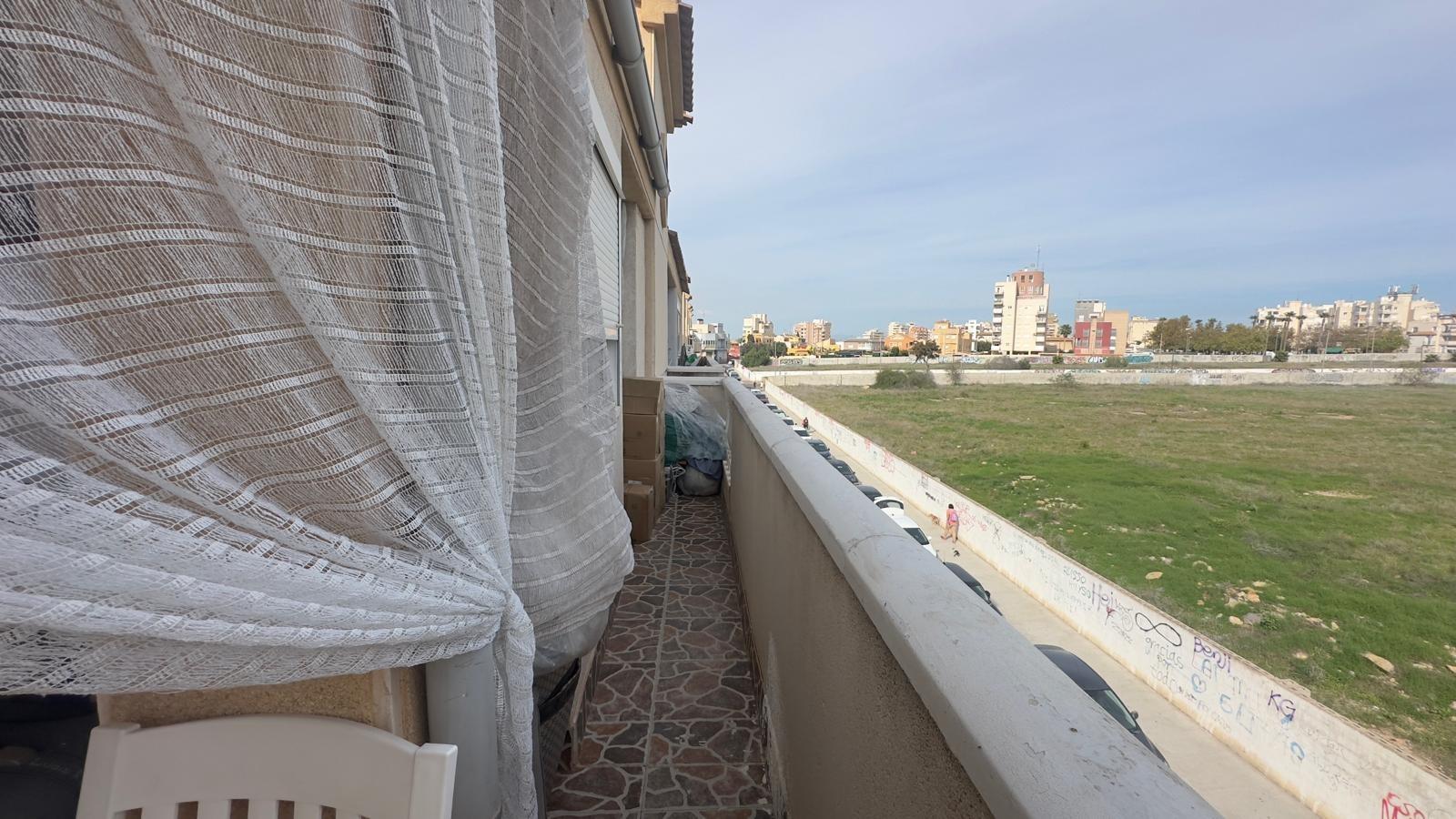2 Bed, 1 Bath, ApartmentFor Sale, Torrevieja, Alicante
