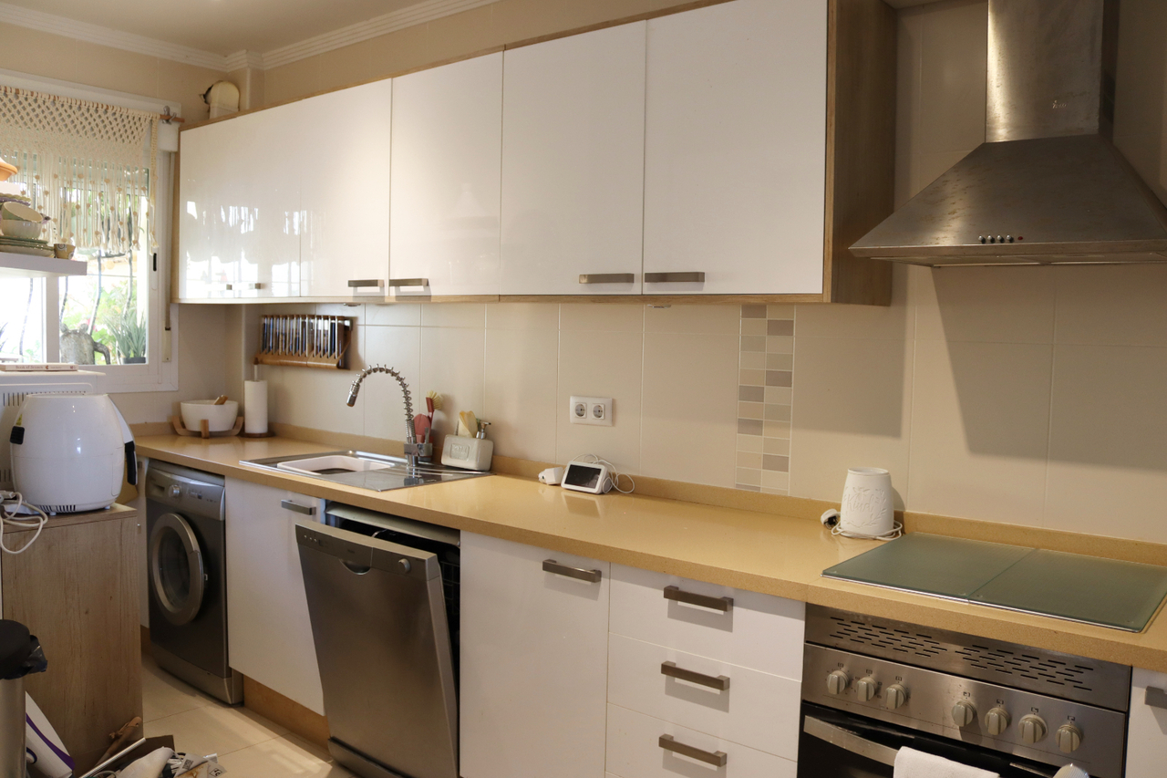 3 Bed, 2 Bath, HouseFor Sale, Jalon, Alicante