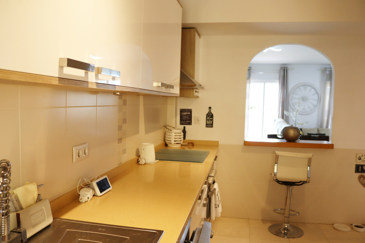 3 Bed, 2 Bath, HouseFor Sale, Jalon, Alicante