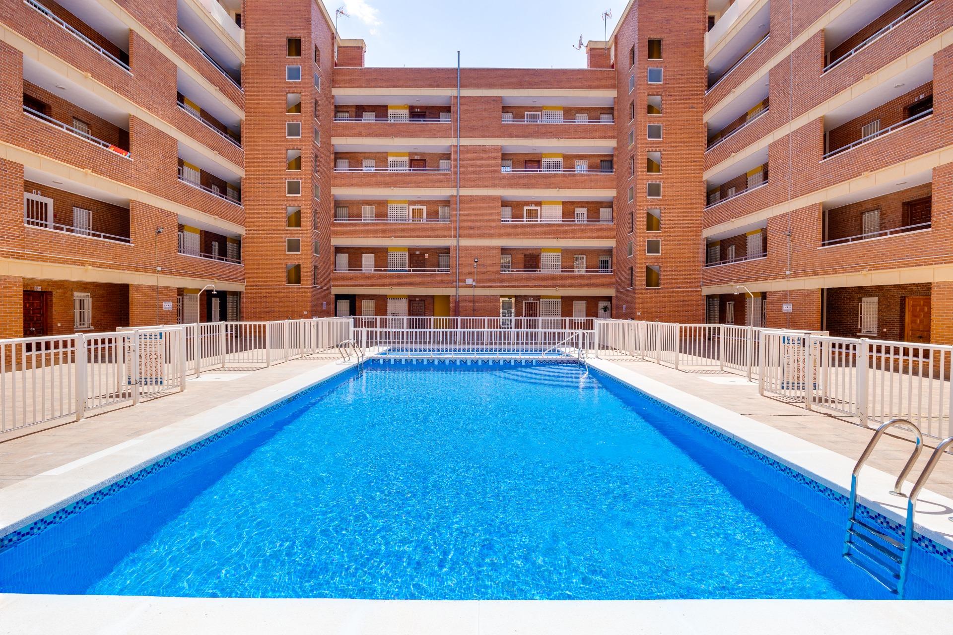 2 Bed, 1 Bath, ApartmentFor Sale, Torrevieja, Alicante