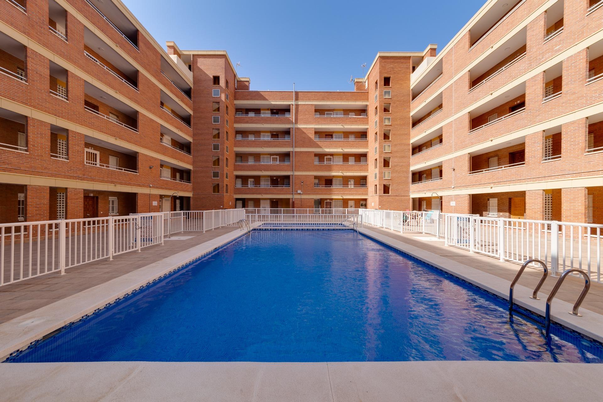 2 Bed, 1 Bath, ApartmentFor Sale, Torrevieja, Alicante
