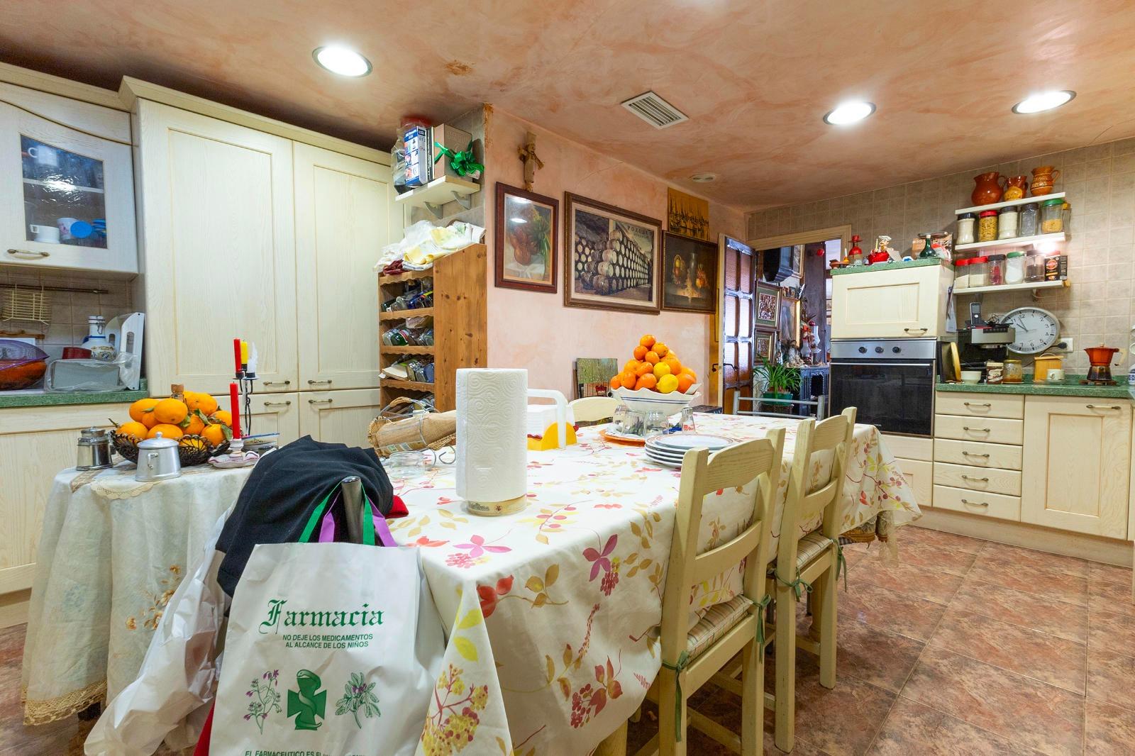 4 Bed, 2 Bath, HouseFor Sale, Orihuela Costa, Alicante