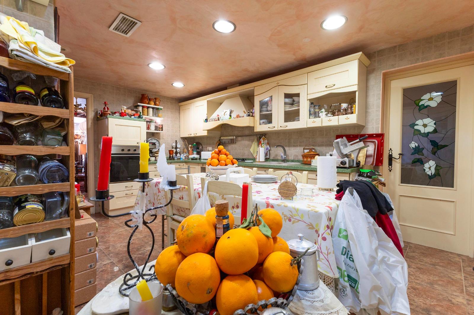 4 Bed, 2 Bath, HouseFor Sale, Orihuela Costa, Alicante