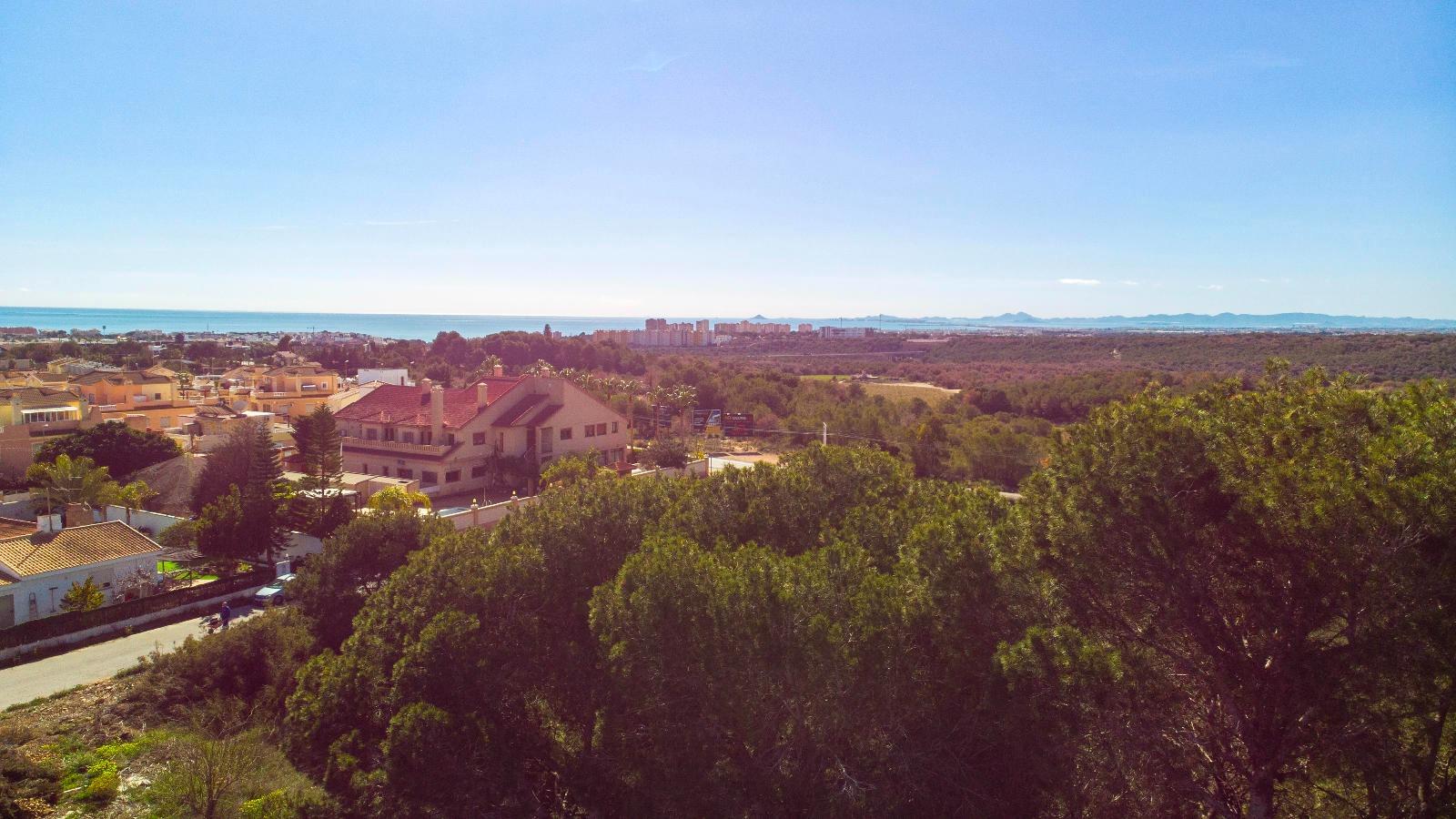 4 Bed, 2 Bath, HouseFor Sale, Orihuela Costa, Alicante