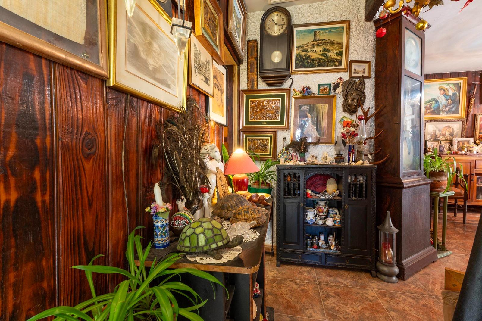 4 Bed, 2 Bath, HouseFor Sale, Orihuela Costa, Alicante