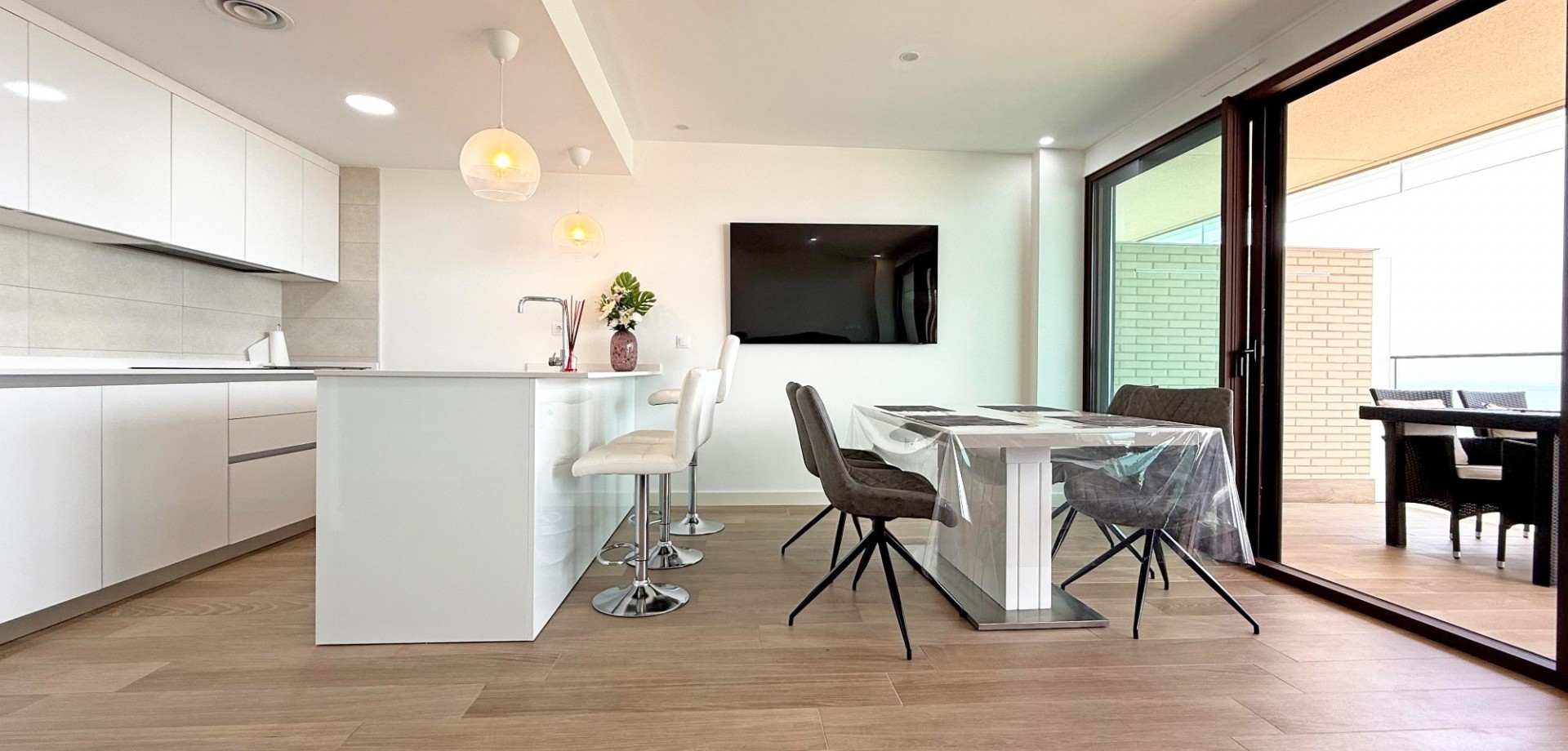 3 Bed, 2 Bath, ApartmentFor Sale, Cartagena, Murcia