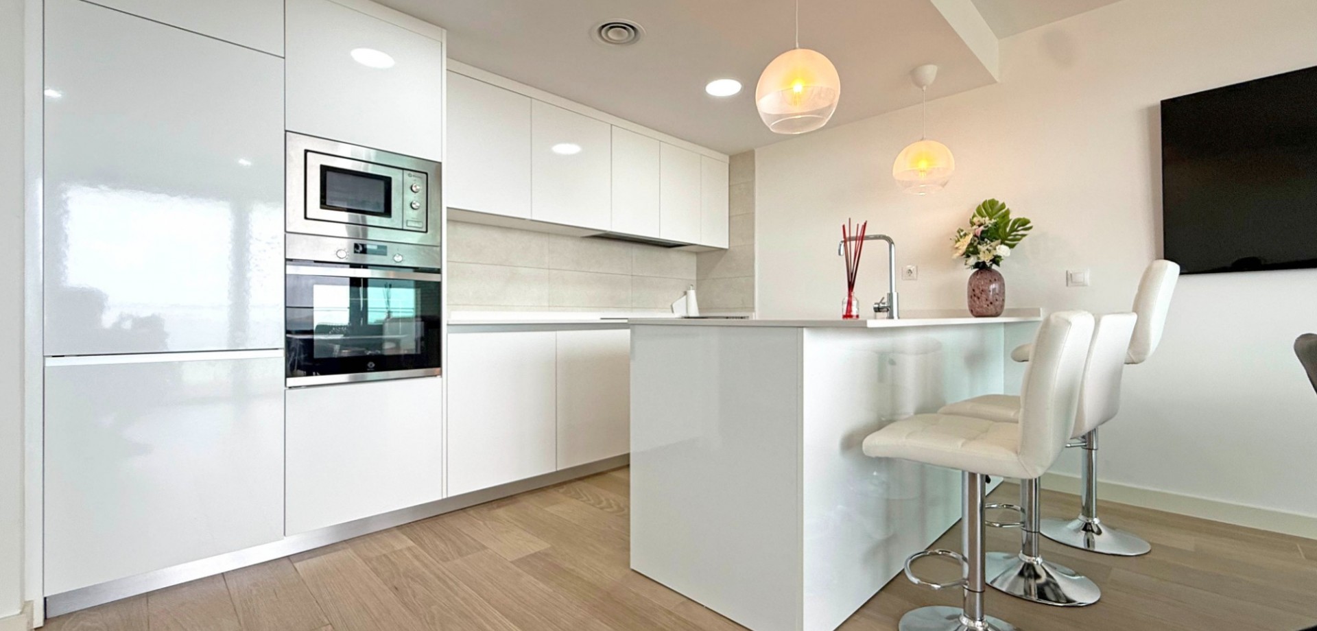 3 Bed, 2 Bath, ApartmentFor Sale, Cartagena, Murcia