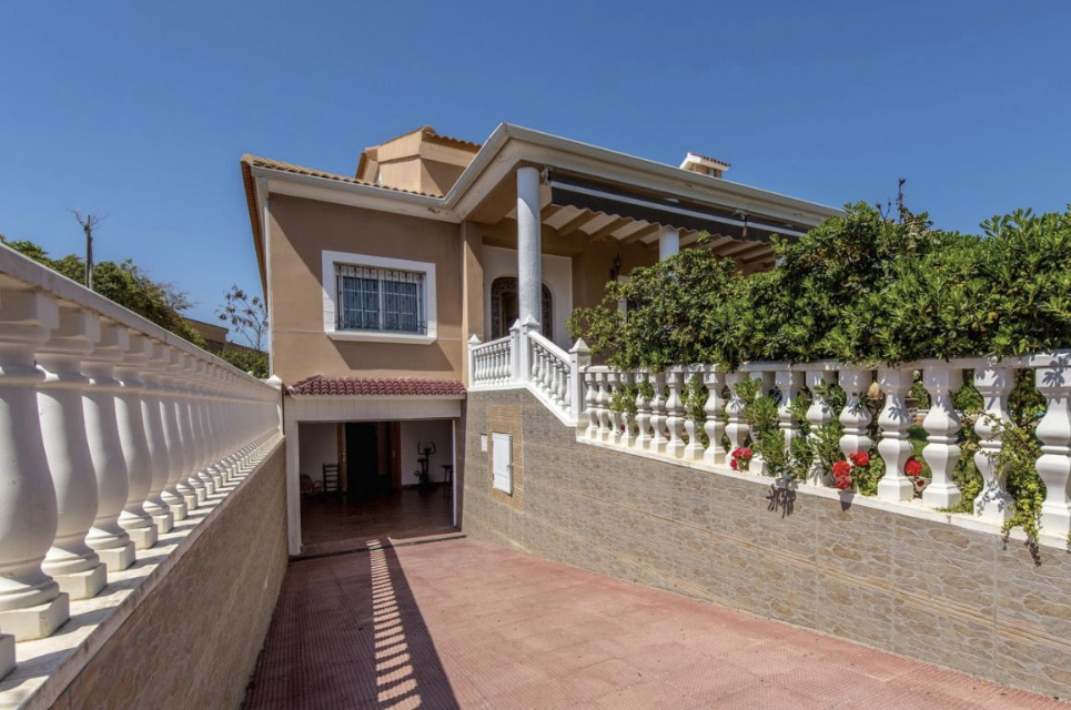 6 Bed, 5 Bath, HouseFor Sale, La Mata, Alicante