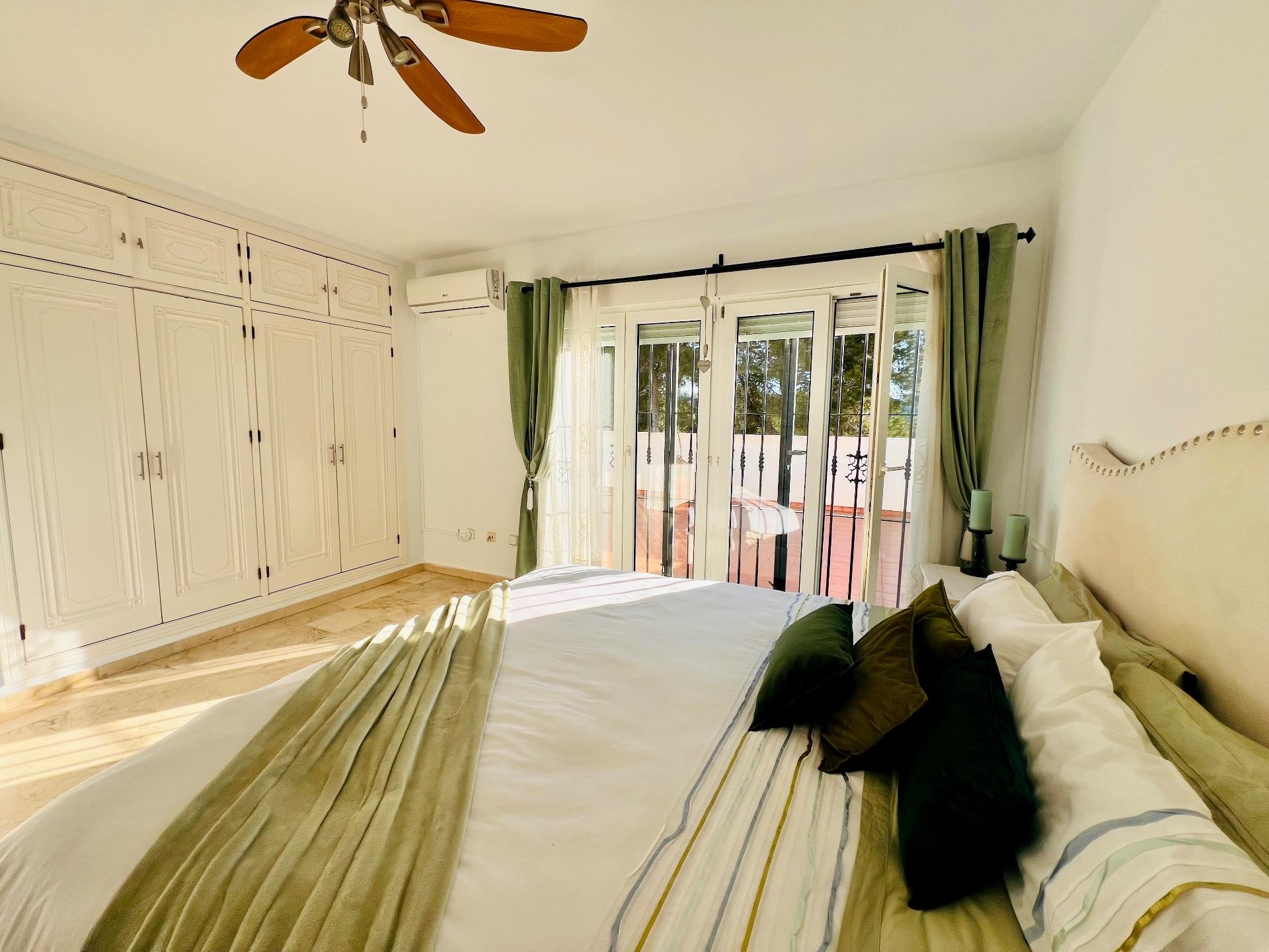 3 Bed, 3 Bath, HouseFor Sale, Orihuela Costa, Alicante