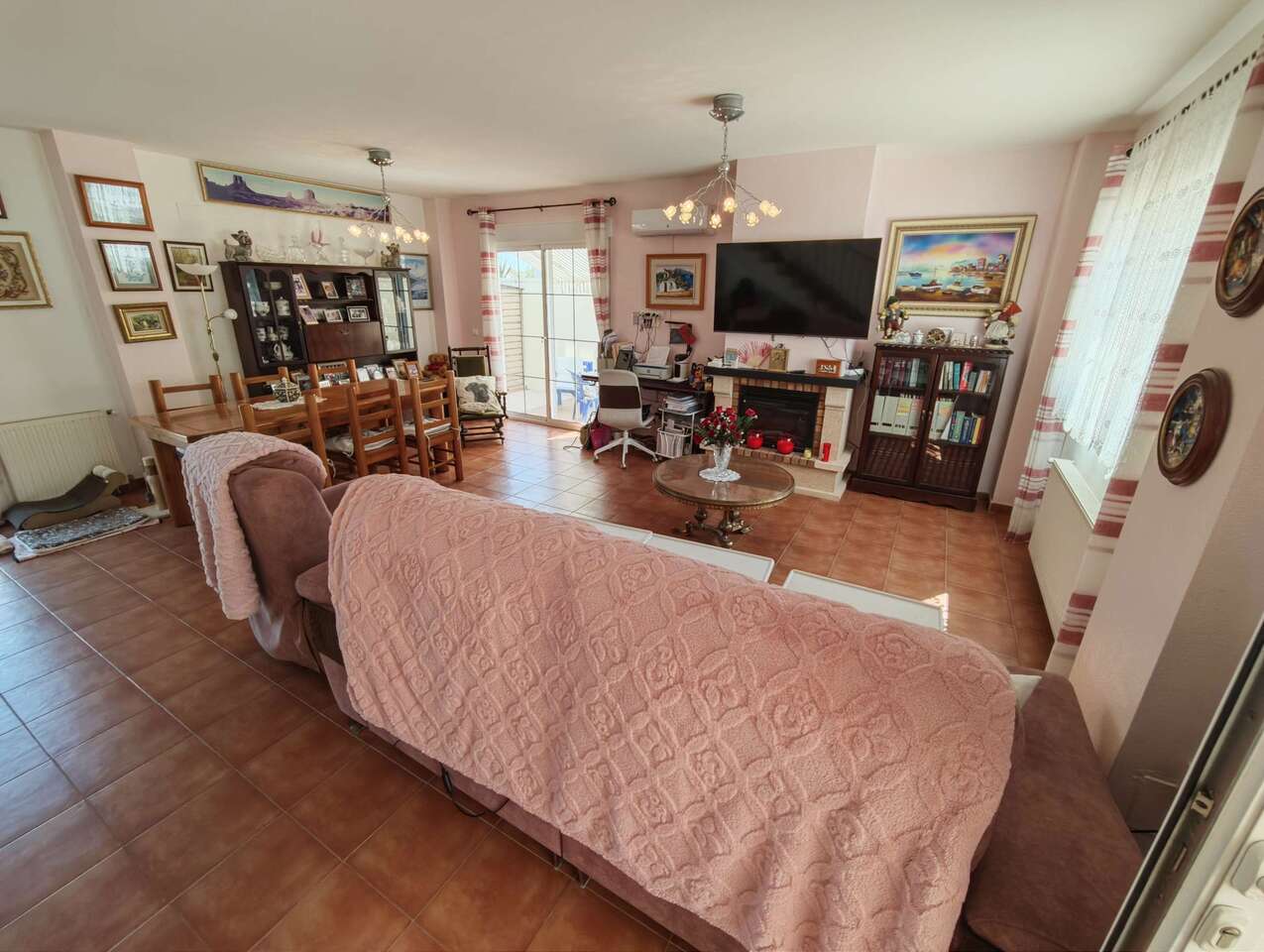 4 Bed, 2 Bath, HouseFor Sale, Aspe, Alicante