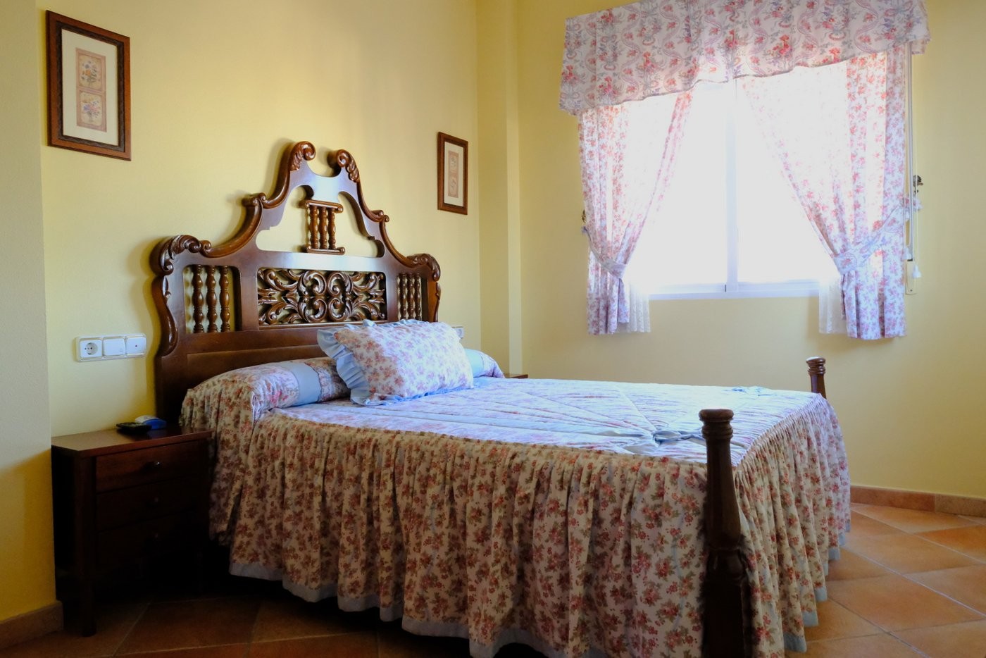 4 Bed, 2 Bath, HouseFor Sale, Orihuela, Alicante