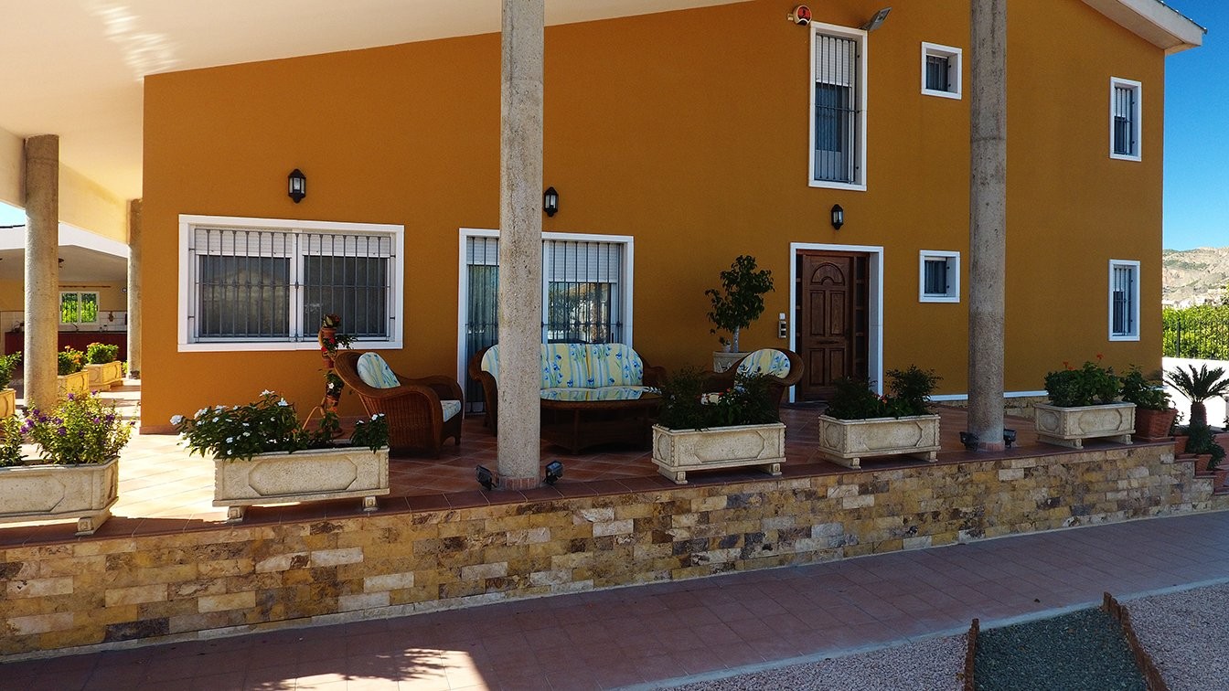 4 Bed, 2 Bath, HouseFor Sale, Orihuela, Alicante