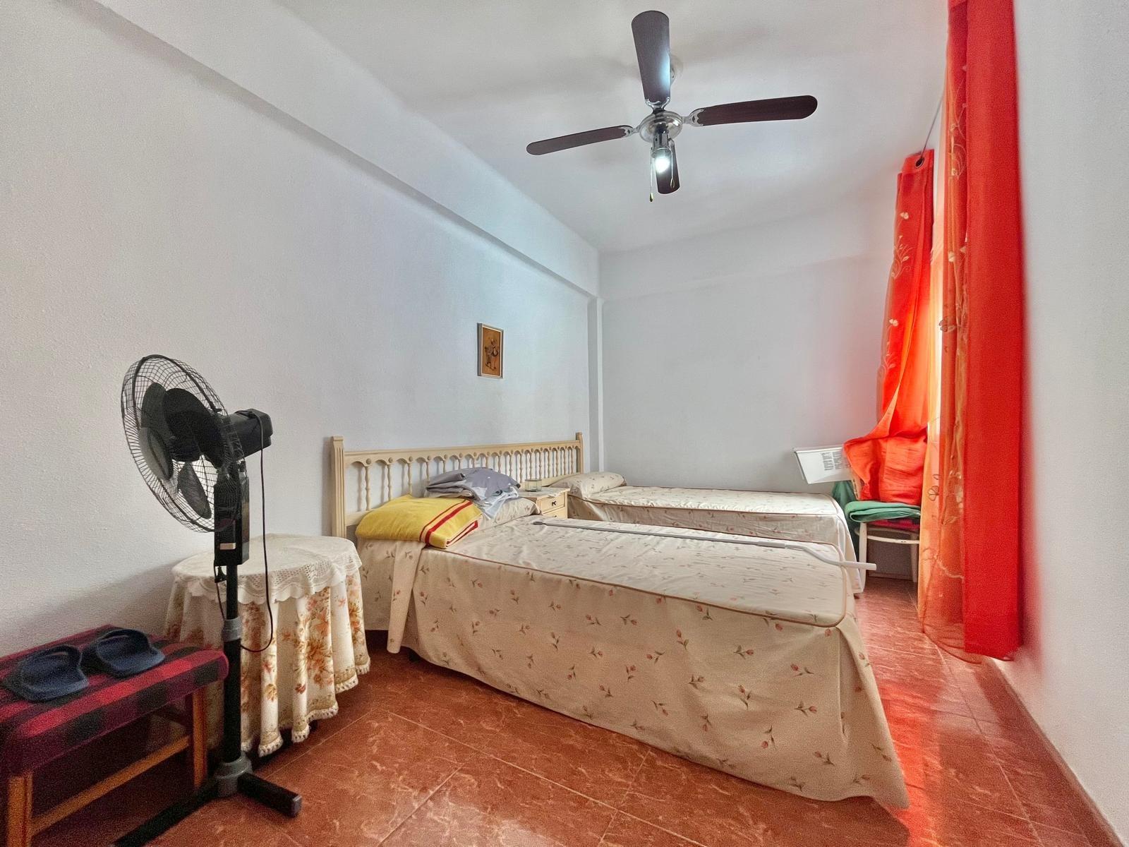 3 Bed, 1 Bath, ApartmentFor Sale, Torrevieja, Alicante