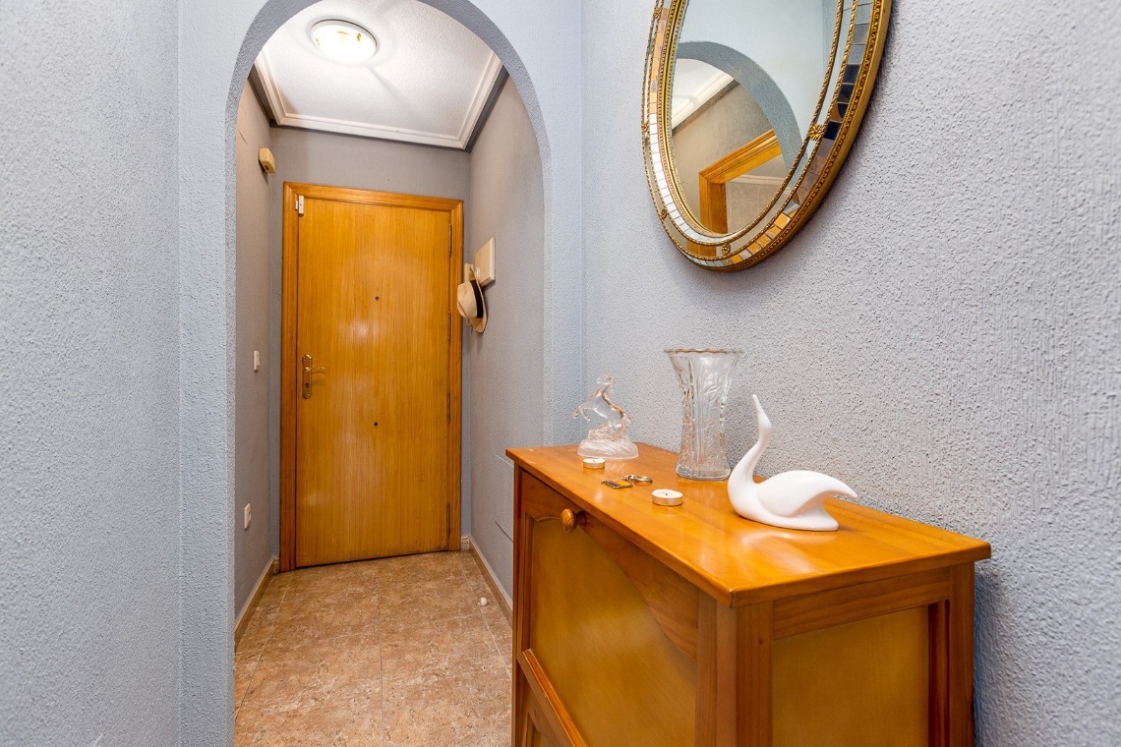 2 Bed, 1 Bath, ApartmentFor Sale, Torrevieja, Alicante