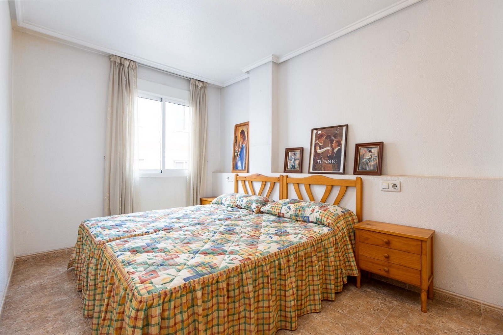 2 Bed, 1 Bath, ApartmentFor Sale, Torrevieja, Alicante
