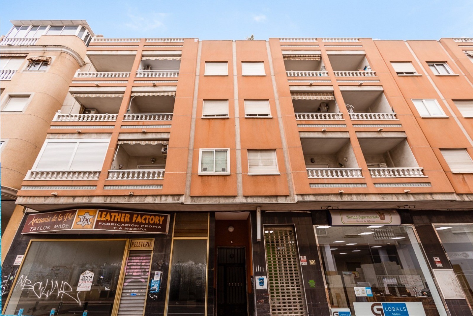 2 Bed, 1 Bath, ApartmentFor Sale, Torrevieja, Alicante