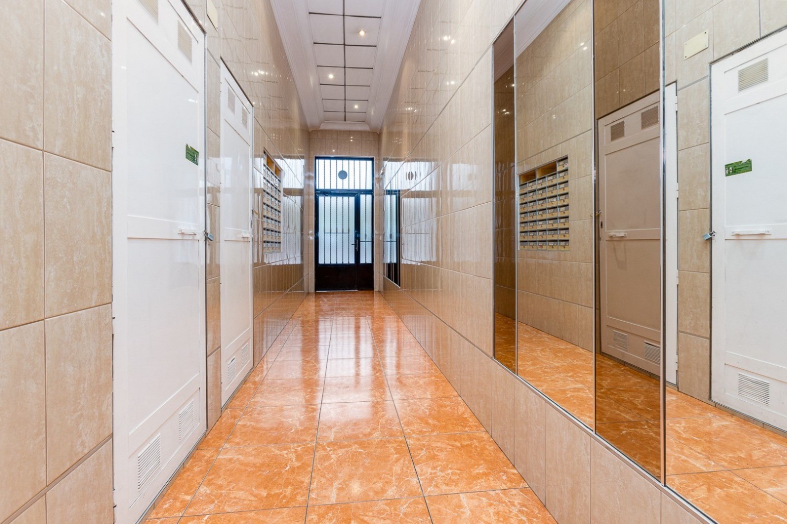 2 Bed, 1 Bath, ApartmentFor Sale, Torrevieja, Alicante