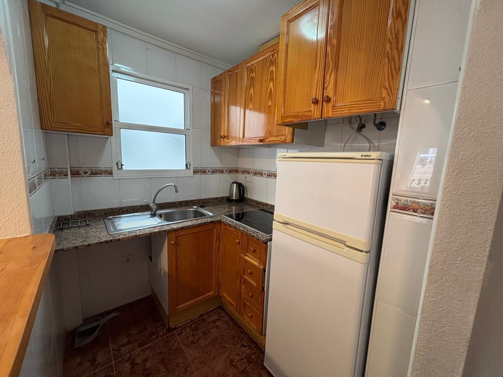 2 Bed, 1 Bath, ApartmentFor Sale, Torrevieja, Alicante