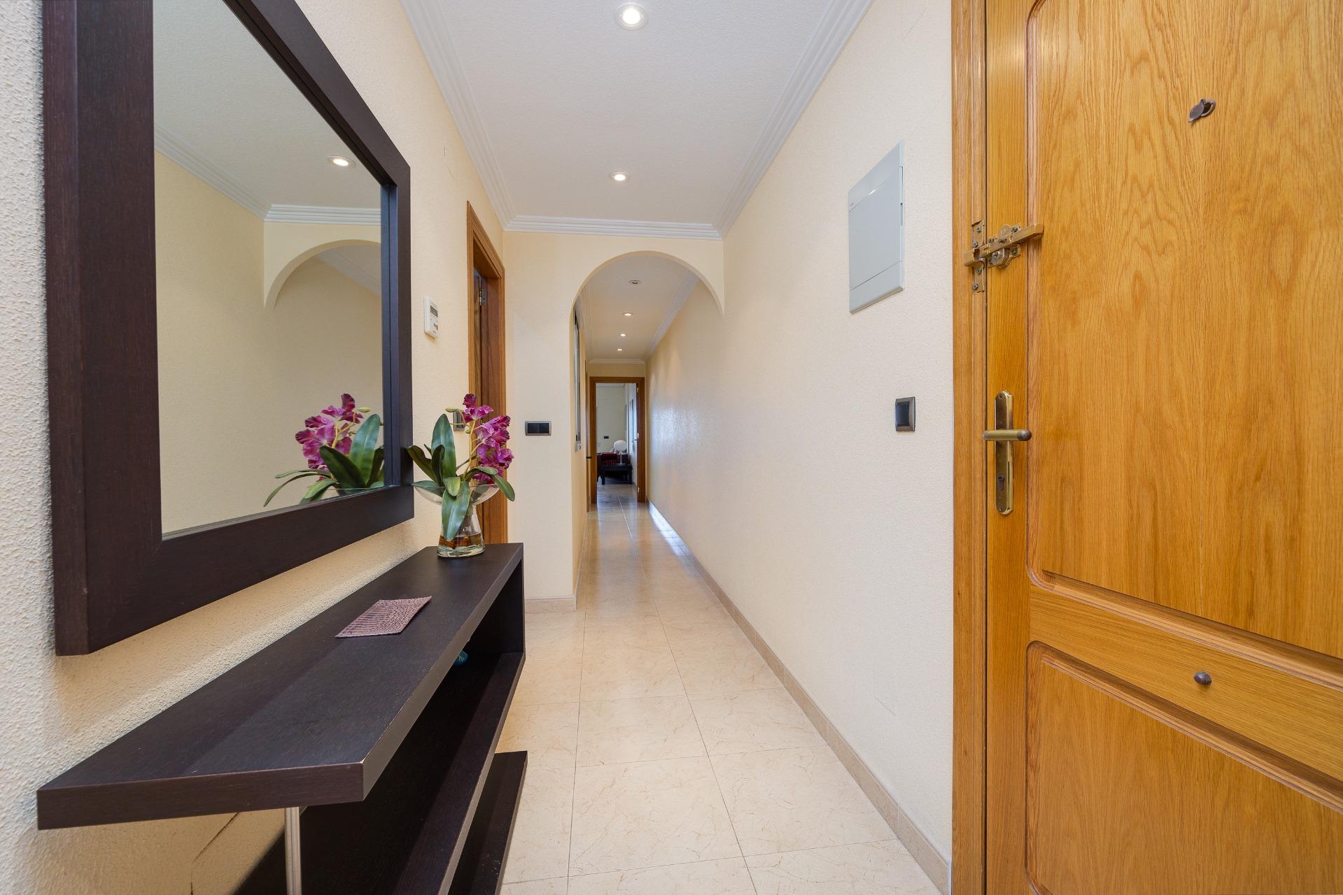 3 Bed, 2 Bath, ApartmentFor Sale, Torrevieja, Alicante