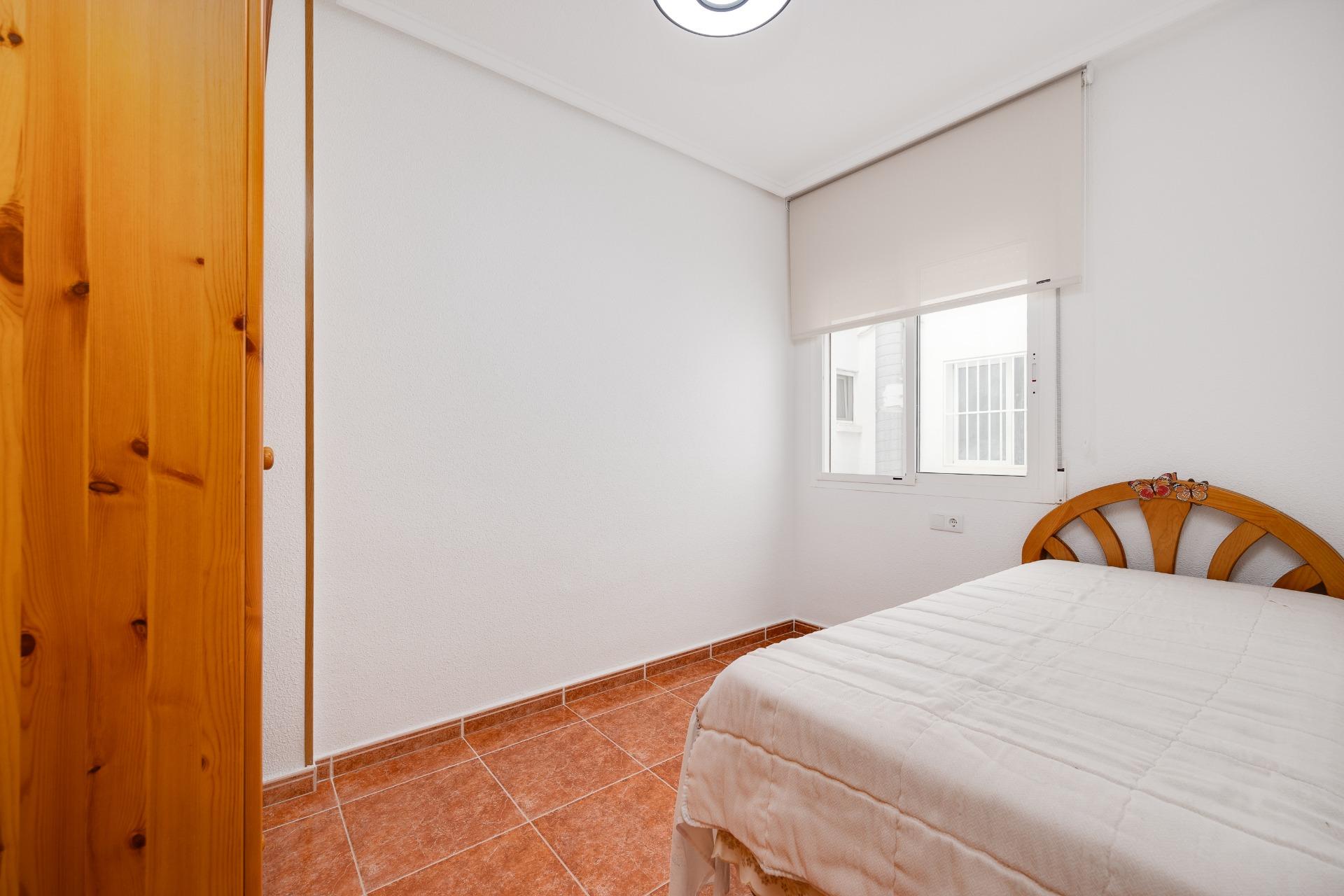 2 Bed, 1 Bath, ApartmentFor Sale, Guardamar Del Segura, Alicante