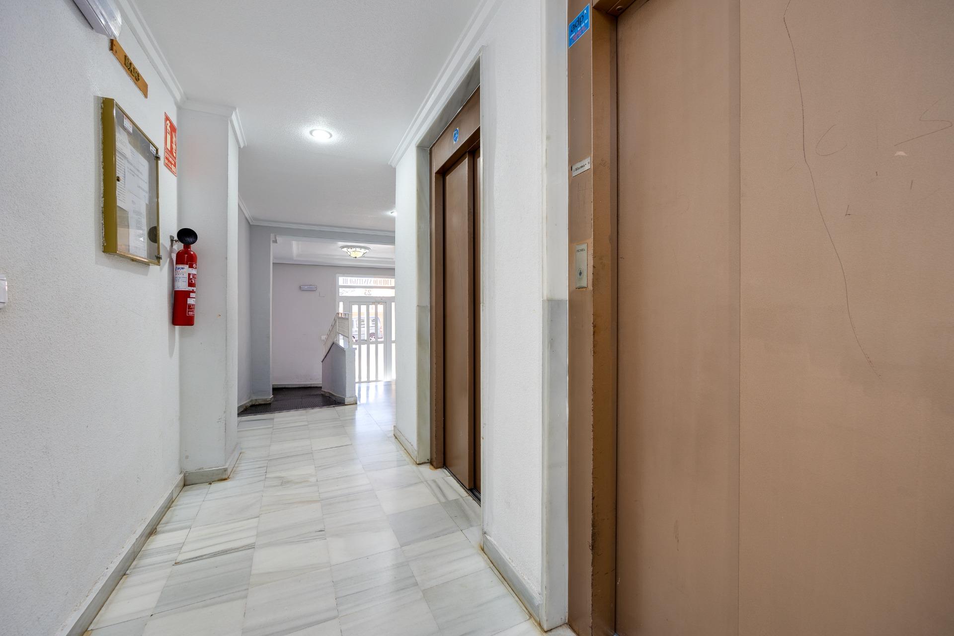 2 Bed, 1 Bath, ApartmentFor Sale, Guardamar Del Segura, Alicante
