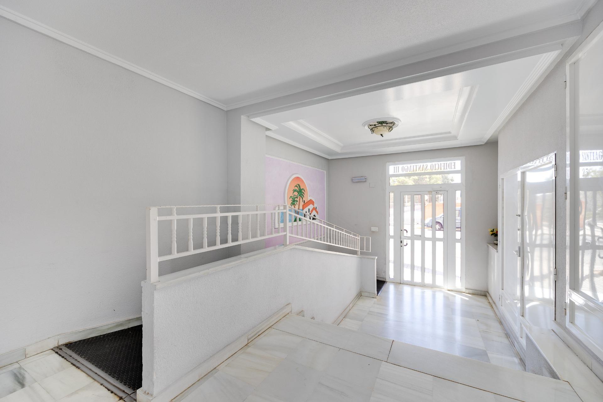 2 Bed, 1 Bath, ApartmentFor Sale, Guardamar Del Segura, Alicante