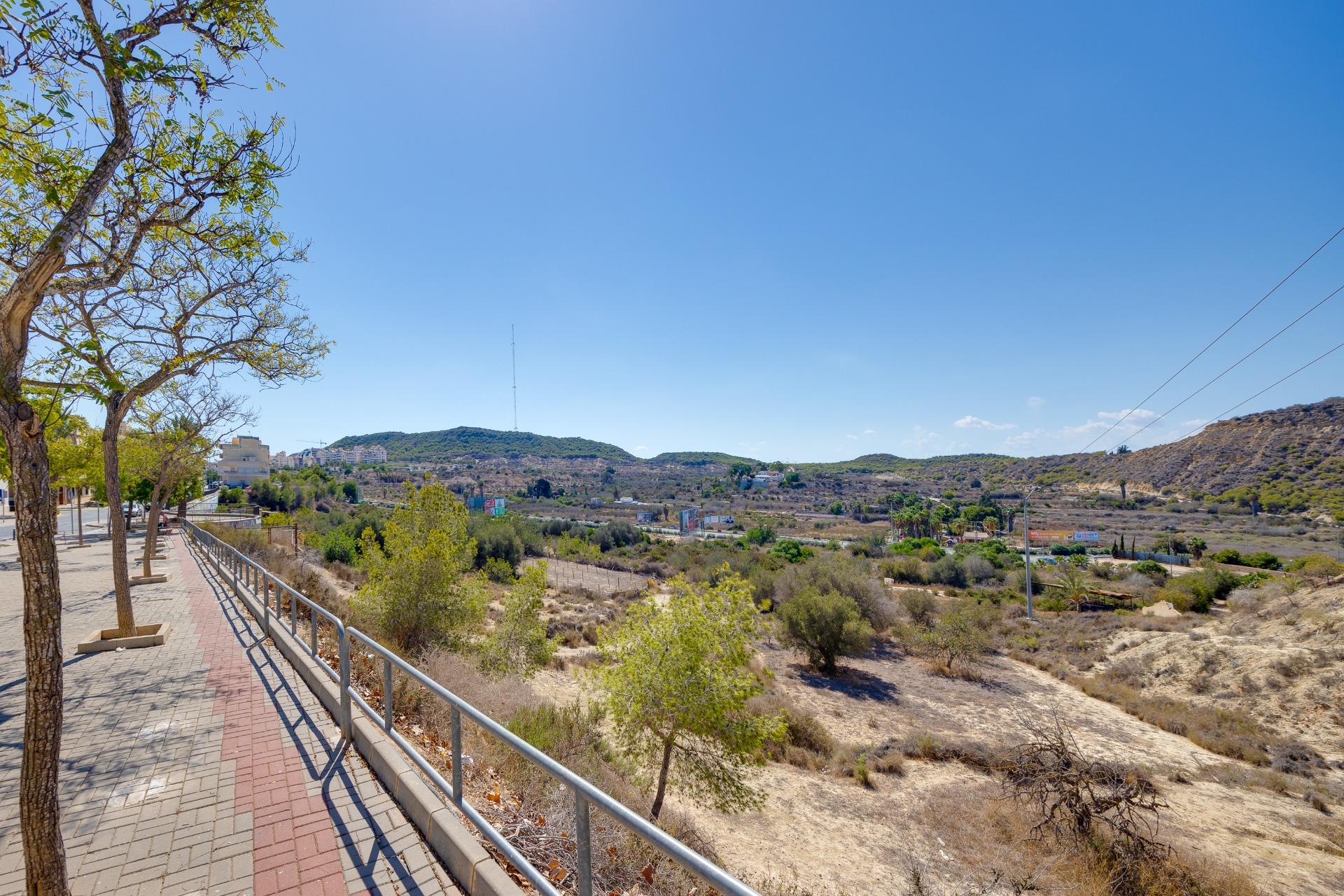 2 Bed, 1 Bath, ApartmentFor Sale, Guardamar Del Segura, Alicante