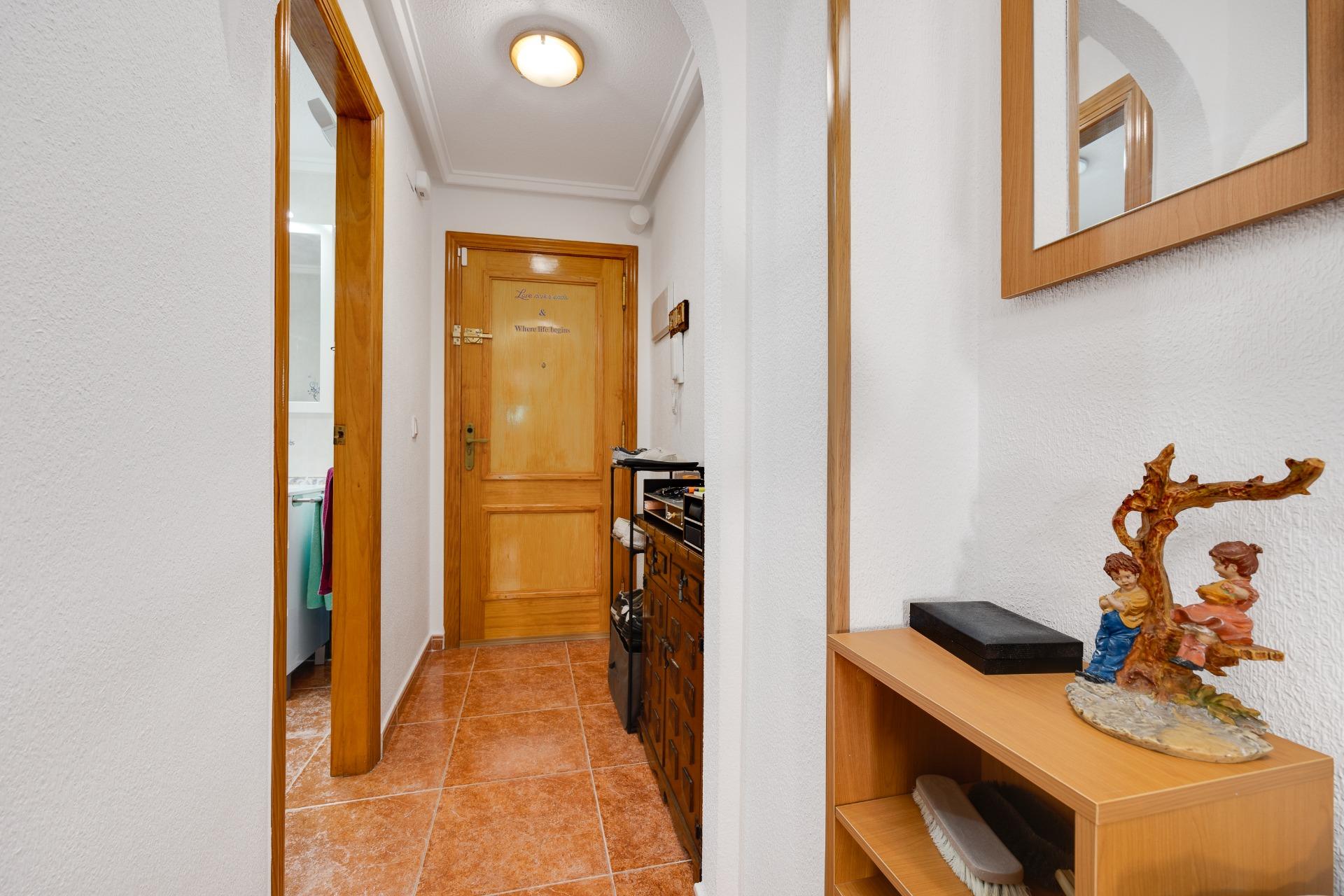 2 Bed, 1 Bath, ApartmentFor Sale, Guardamar Del Segura, Alicante