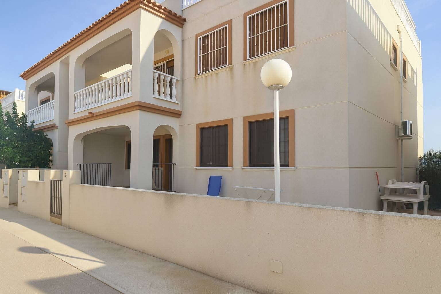 2 Bed, 1 Bath, ApartmentFor Sale, Daya Vieja, Alicante