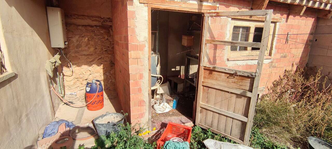 4 Bed, 1 Bath, HouseFor Sale, Pinoso, Alicante