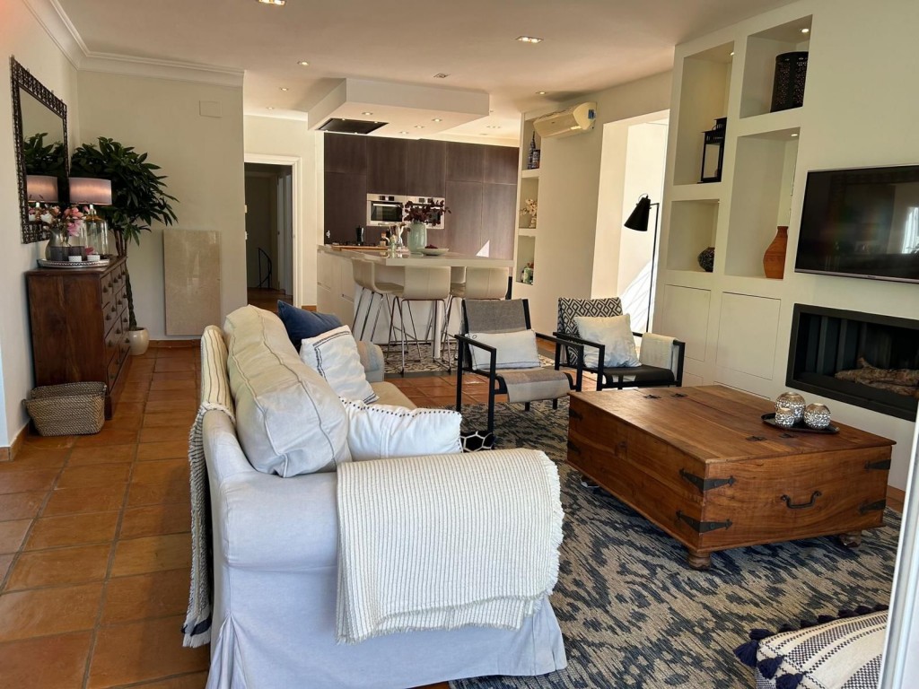 5 Bed, 3 Bath, HouseFor Sale, Altea, Alicante