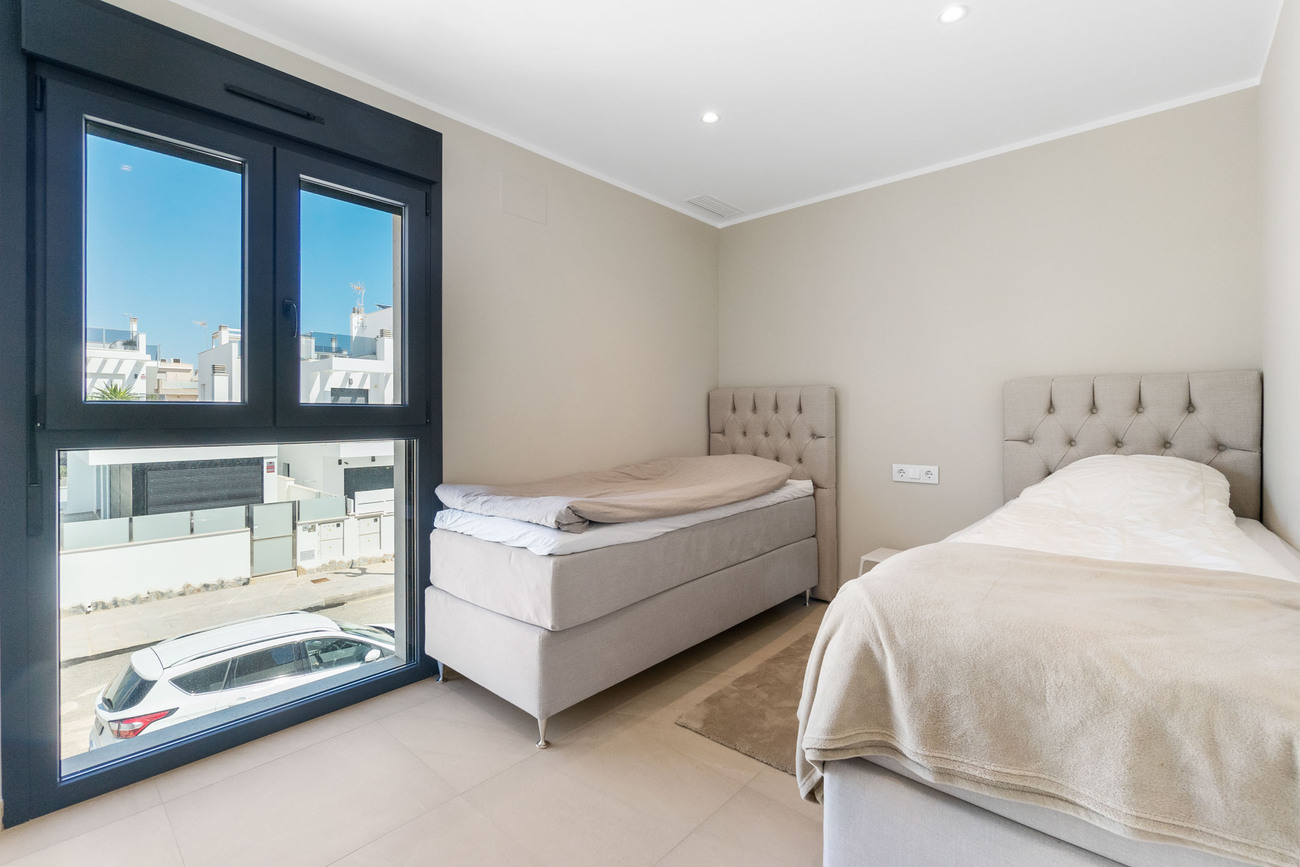 3 Bed, 3 Bath, HouseFor Sale, Torre De La Horadada, Alicante